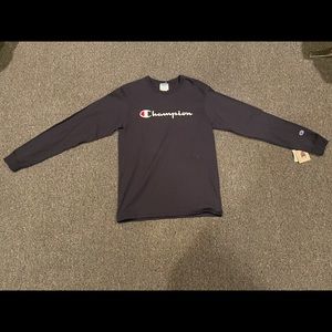 Champion Long sleeve shirt M NWT